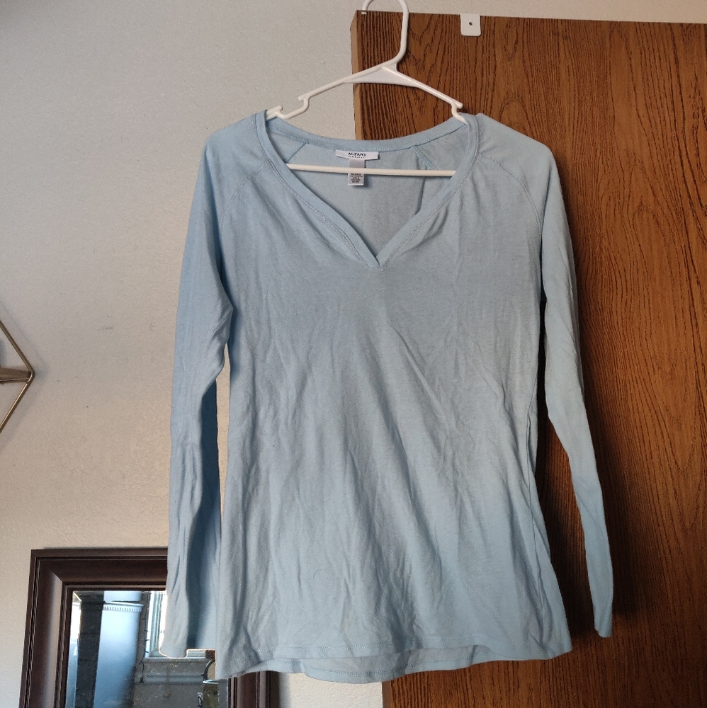 Alfani long sleeve t-shirt